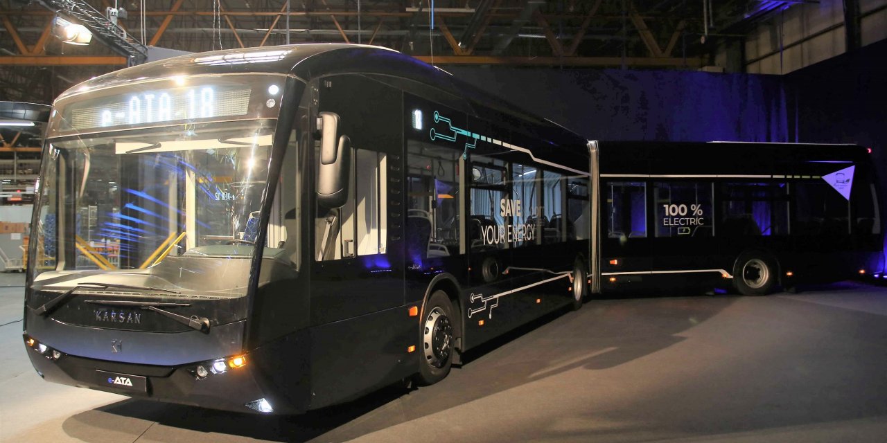 İtalya Bolonya’nın İlk 18 Metre Elektrikli Otobüsleri Karsan’dan