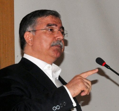 110 pilot istifa etti