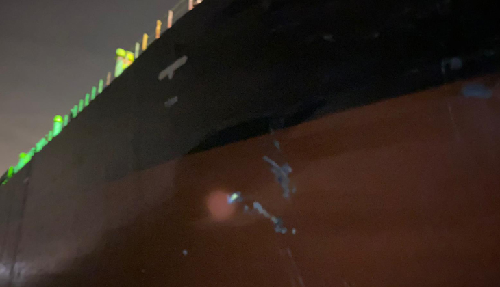 Ahırkapı’da iki yük gemisi çatıştı