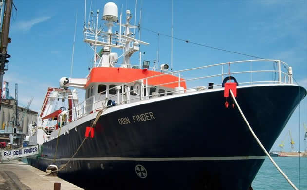 Türk karakol gemisi Kıbrıs’ta İtalyan gemisini engelledi