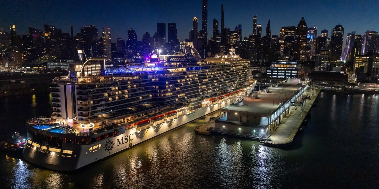 MSC'nin en yeni amiral gemisi SEASCAPE, New York'ta denize indirildi