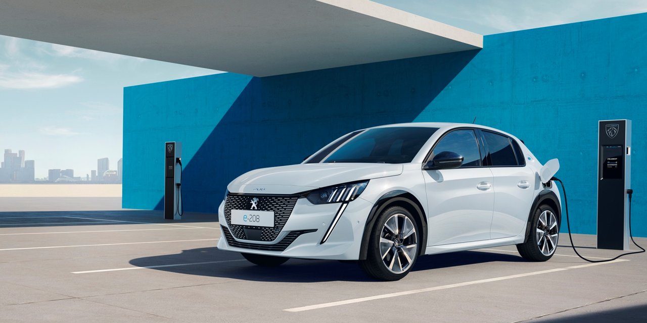 Tamamen elektrikli Yeni Peugeot e-208