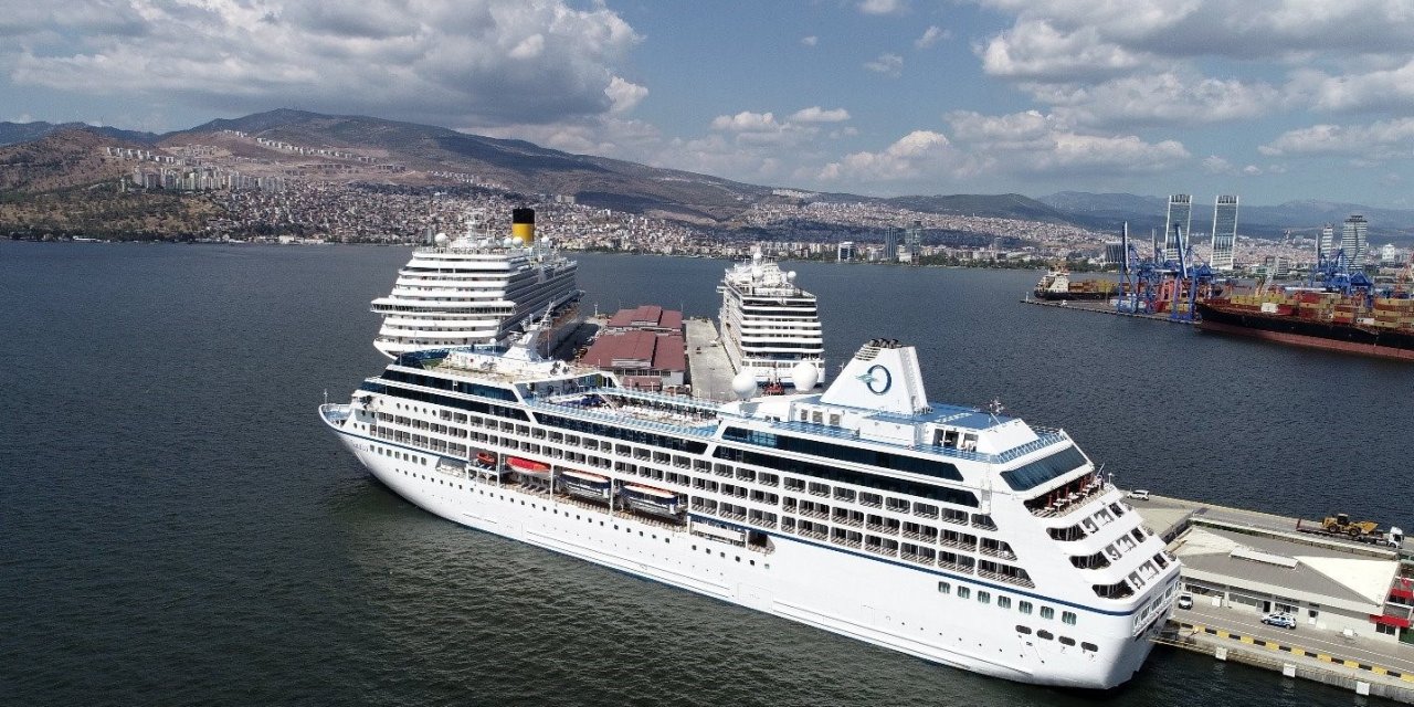 İzmir’e ilk kruvaziyer gemi rezervasyonları gelmeye başladı