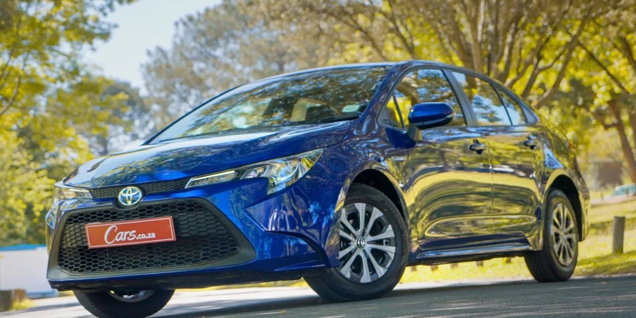 Toyota yeni Corolla'yı satışa sundu! İşte fiyatı ve özellikleri