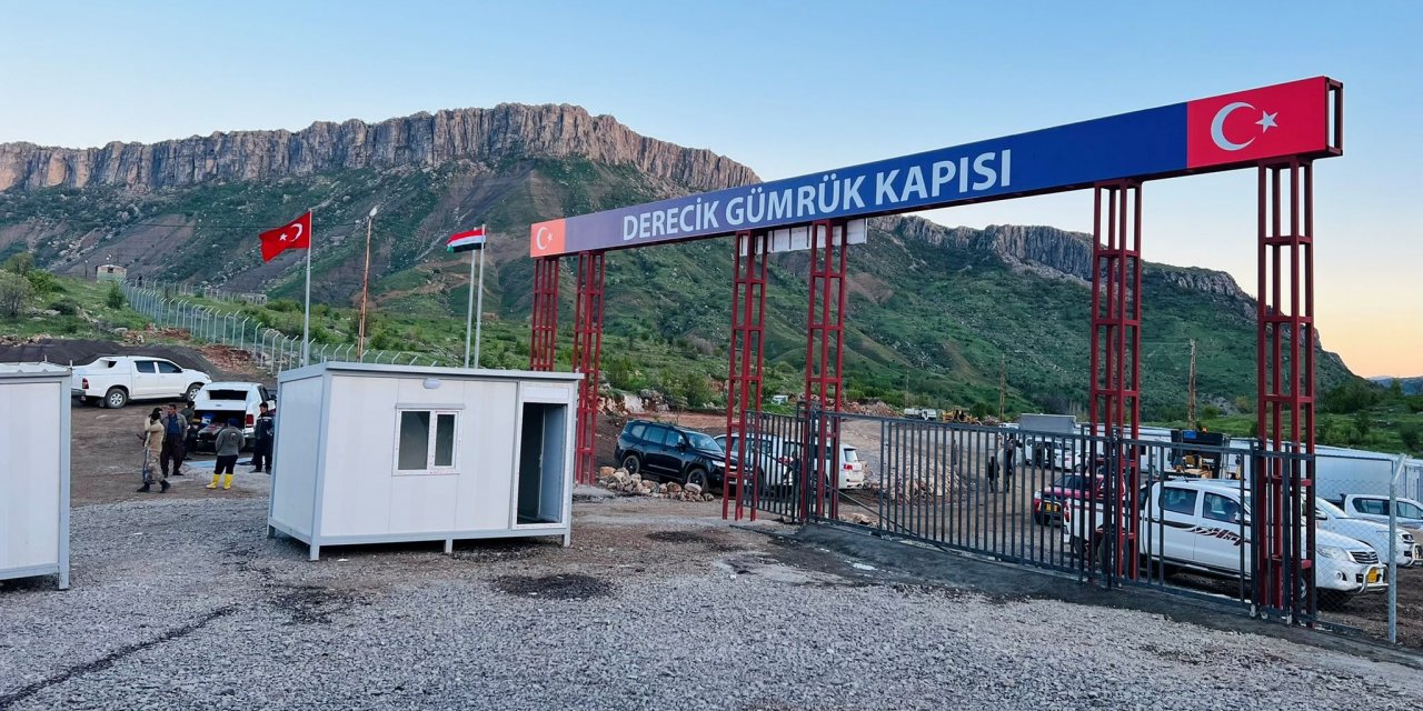 Hakkari Derecik Gümrük Kapısı açıldı