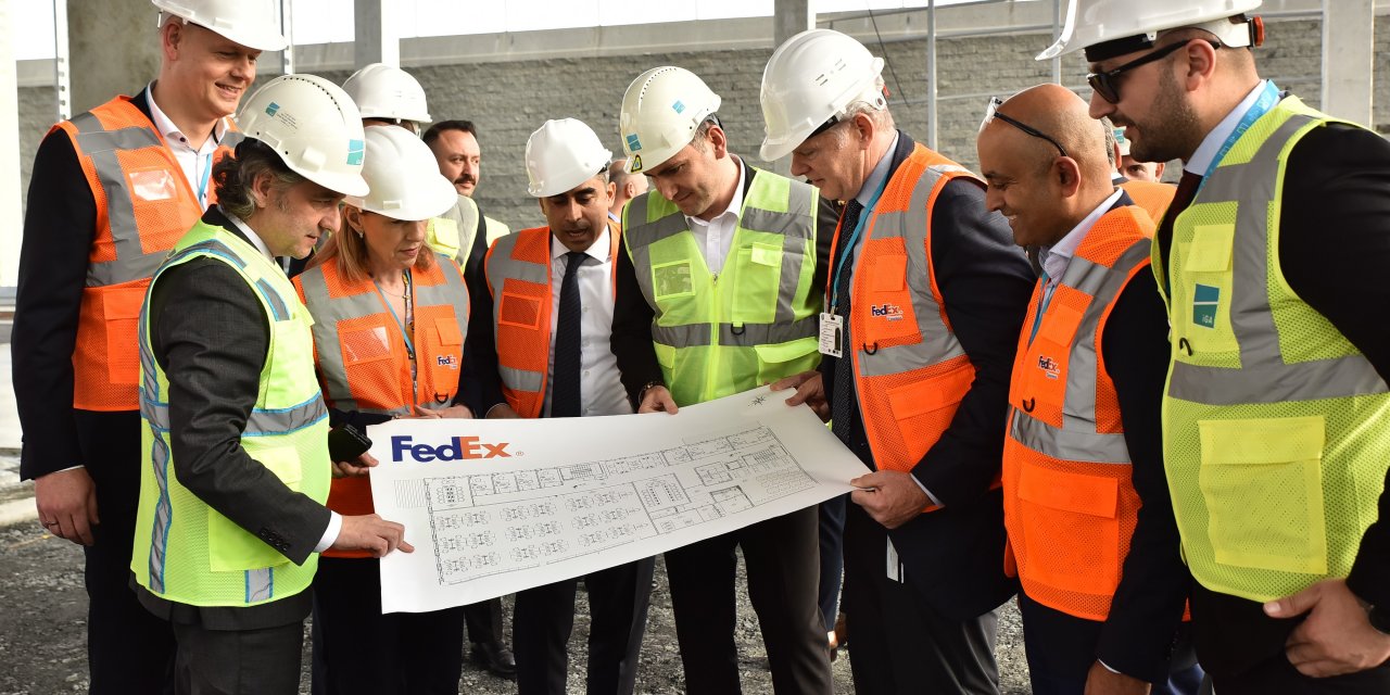 FedEx üst yönetimi, İstanbul Havalimanı'na çıkarma yaptı
