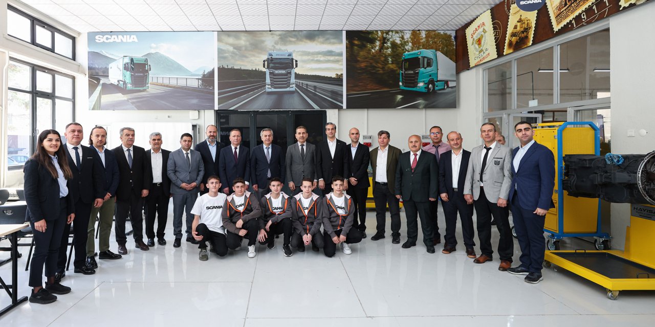 Scania, kurduğu laboratuvarda geleceğin teknisyenlerini yetiştirecek