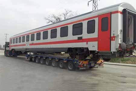 TÜVASAŞ vagonlarını Mars’ın TIR’ları çekti