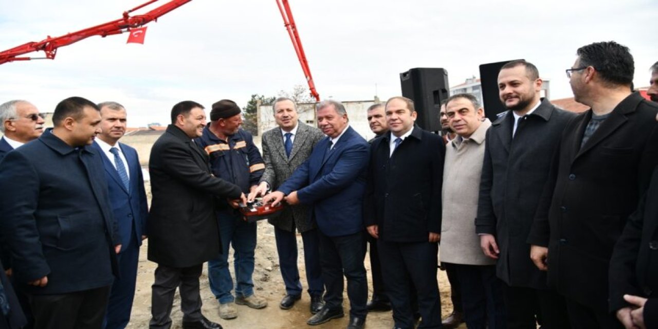 Isparta'da antrepo ve TIR garajının temeli atıldı