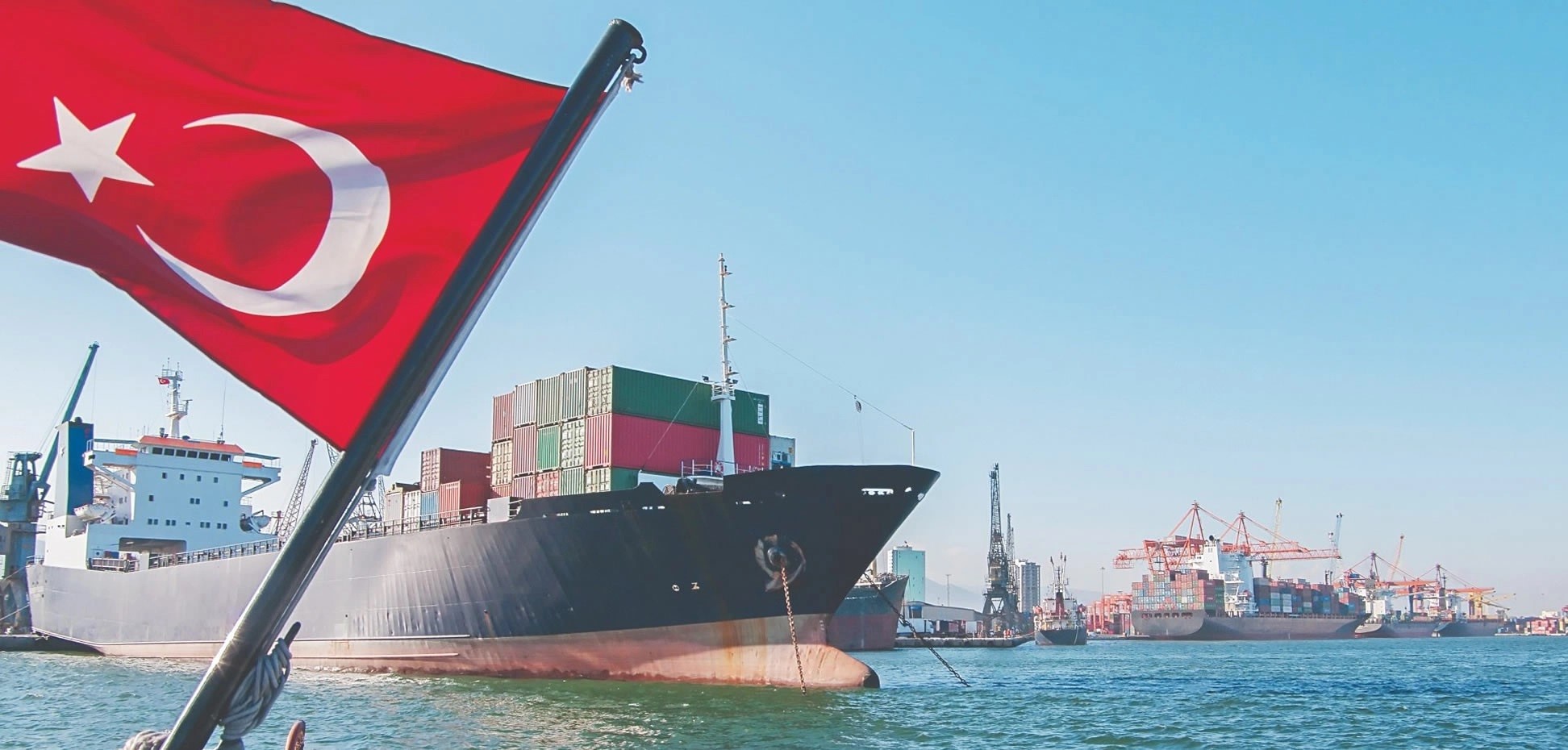 Türk sahipli deniz ticaret filosu dünyada ilk 10'a koşuyor