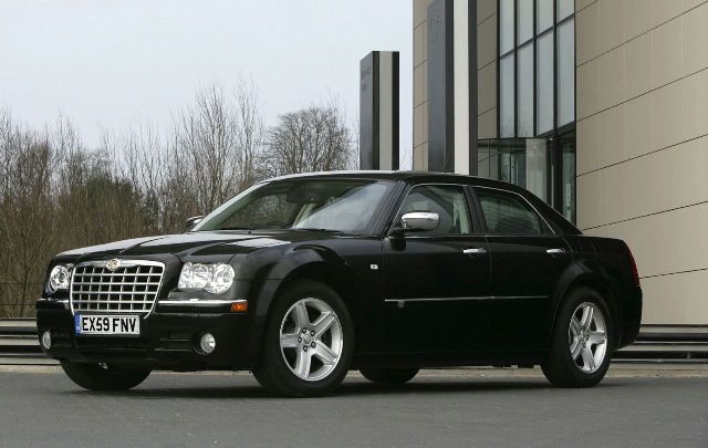 Fiat - Chrysler evliliğinde hisse satışı gerginliği