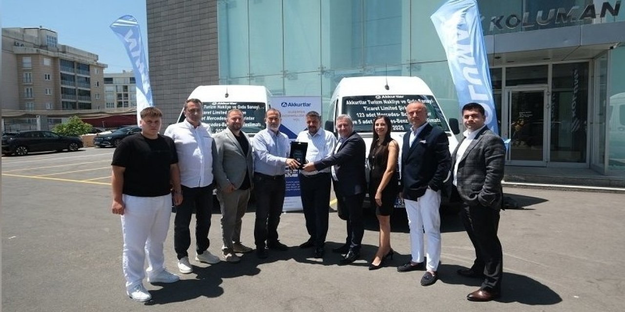 Akkurtlar Turizm, filosuna 128 Mercedes-Benz araç kattı