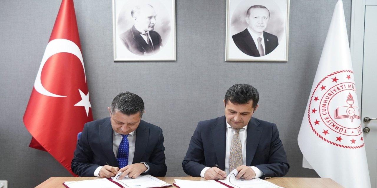 Ford Otosan'dan otomotive entegre okul modeli