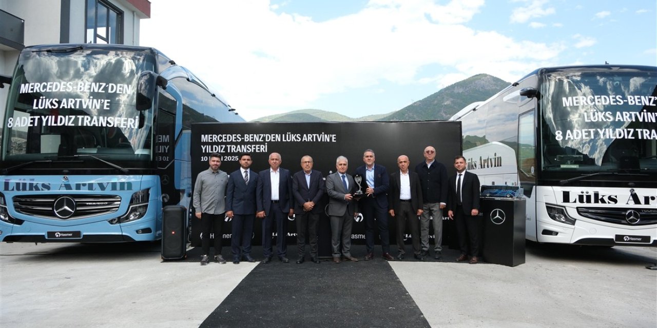 Lüks Artvin Seyahat, Filosuna 8 adet Mercedes-Benz otobüs kattı