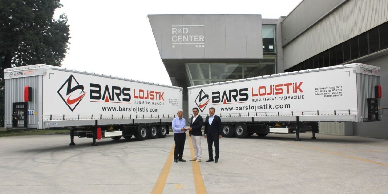 Bars Lojistik’in zorlu rotalarına 35 Tırsan gücü katıldı