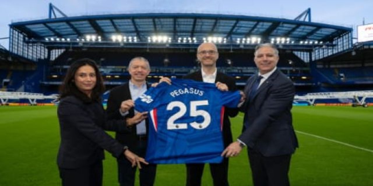 Chelsea kadın ve erkek futbol takımını Pegasus taşıyacak