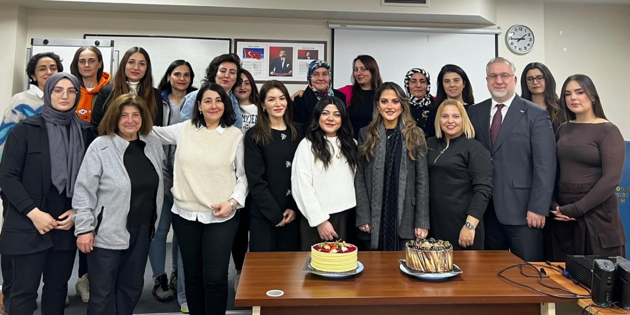 UND’nin kadın TIR sürücü adayları mezun oldu