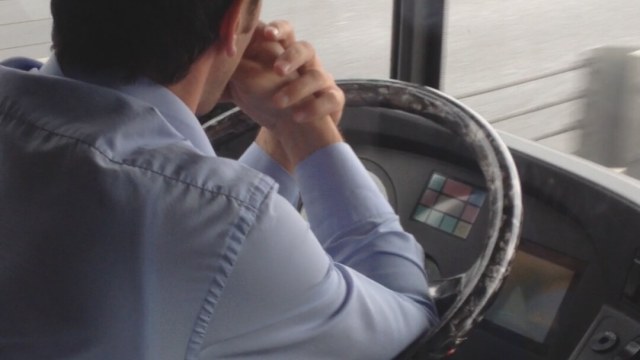 Metrobüs şoförleri artık bakımlı olacak