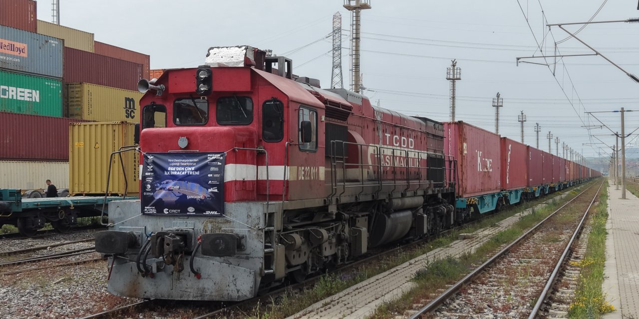 İzmir'den Şanghay'a ilk ihracat blok treni