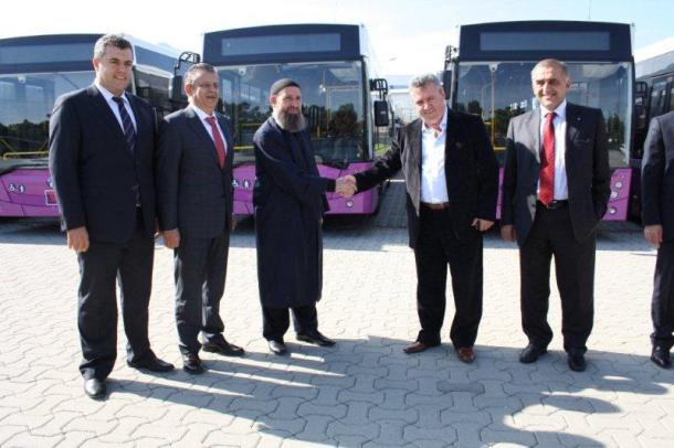 Avenue'lar yeni sahiplerini buldu