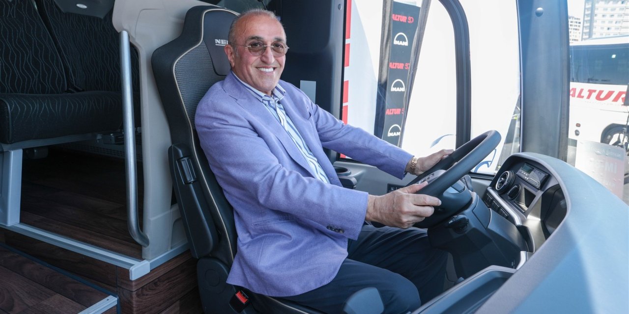 Yarım Asırlık ALTUR, MAN ve NEOPLAN ile Filosunu Güçlendirdi