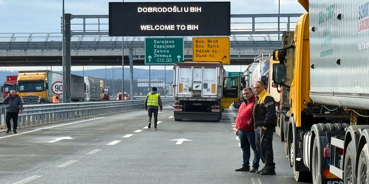 UND'den TIR sürücülerine: Schengen için "kalış süresi hesaplayıcısı" kullanın!