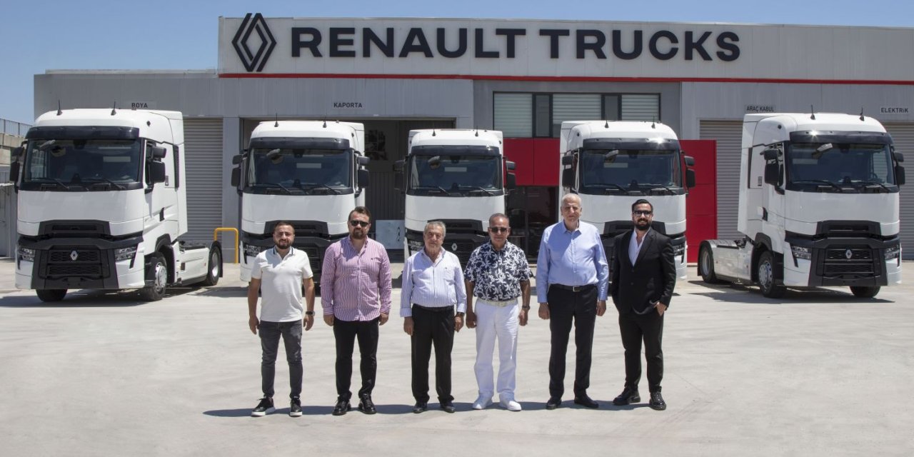 Oraklar Lojistik, filosunu Renault Trucks T 520'ler ile büyütüyor