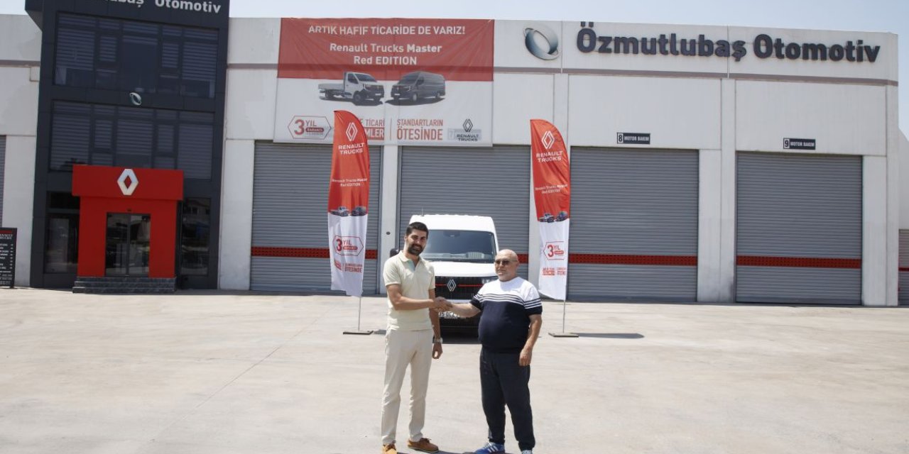 Ege'nin ilk Renault Trucks Master Red EDITION'ı ÖKN Lojistik filosunda