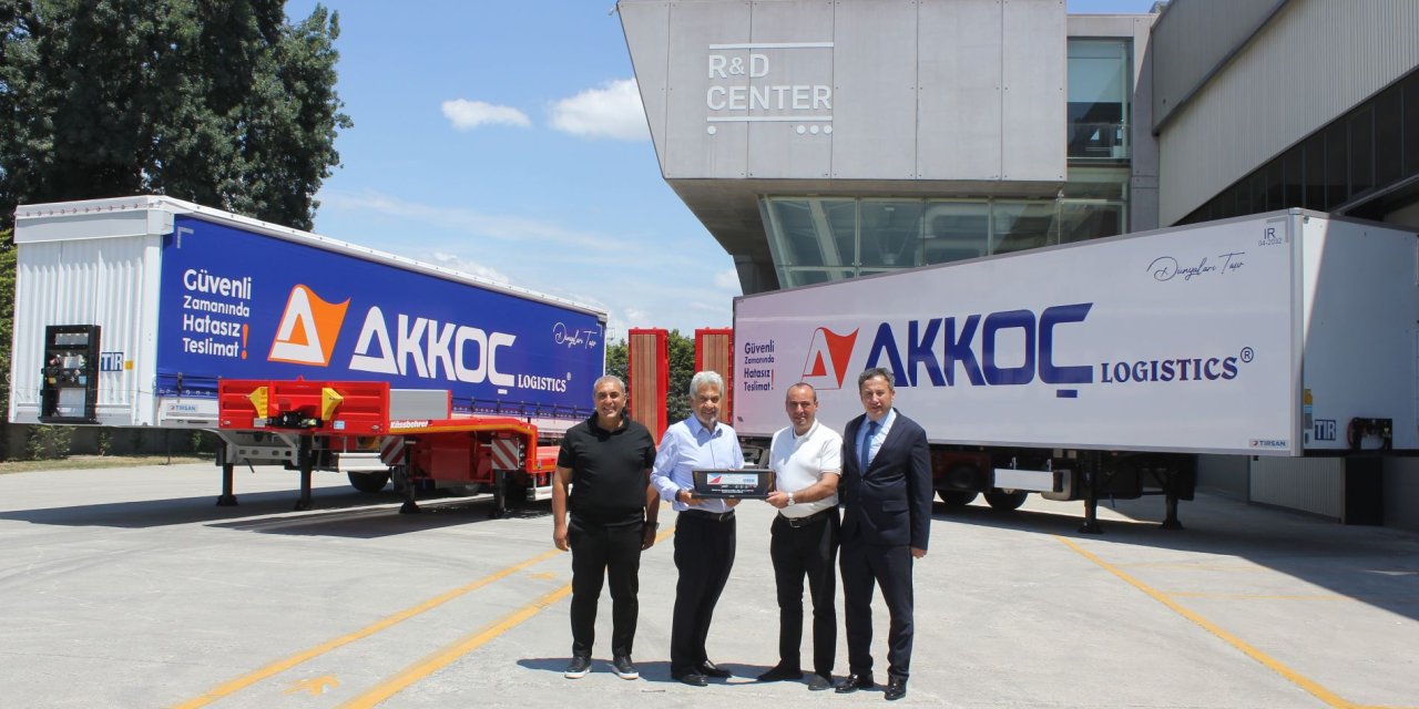 Akkoç Lojistik’e 200. Tırsan teslimatı