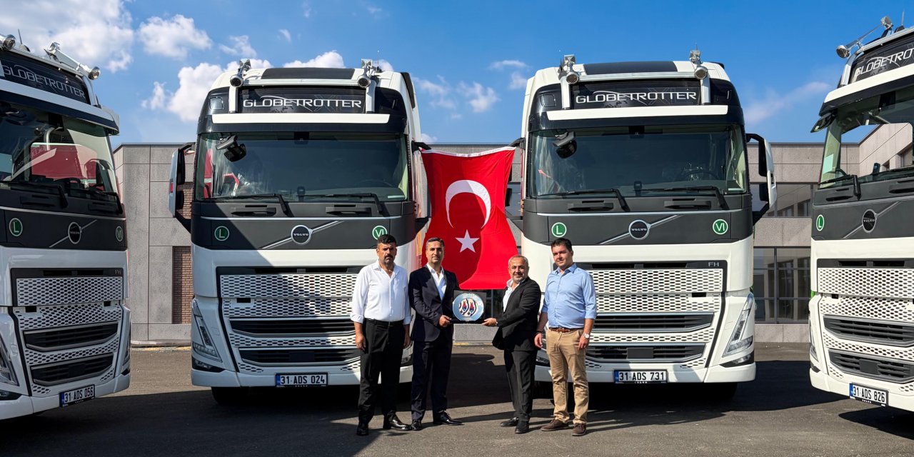 Volvo Trucks’tan, ADES Uluslararası Nakliyat’a  30 adet Volvo FH 500