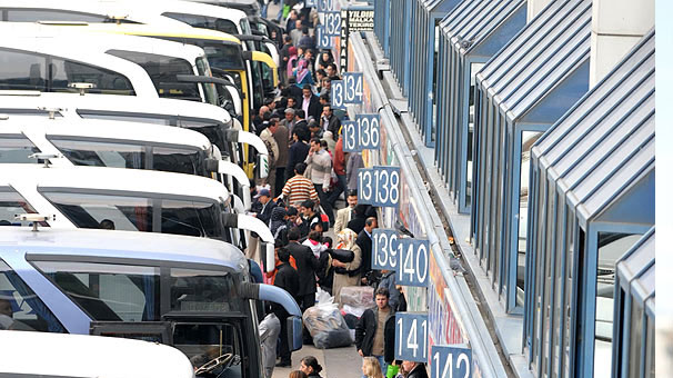 Otobüs firmaları 'bayram' etti