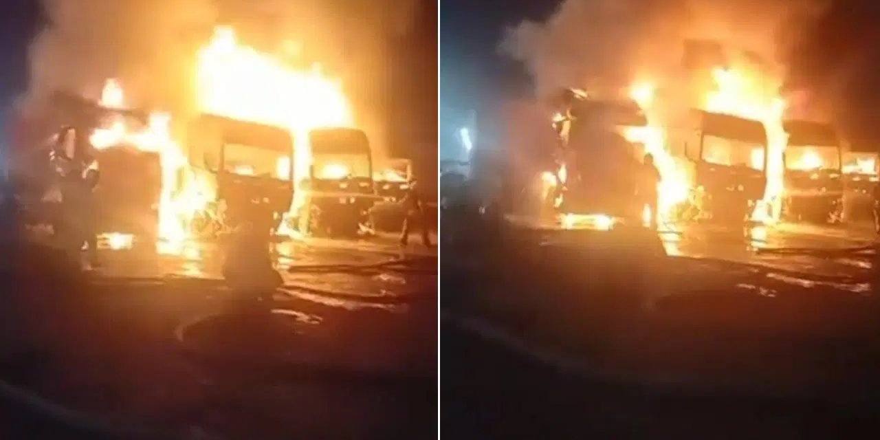 Beylikdüzü'nde aynı firmaya ait 4 TIR'ı yaktılar