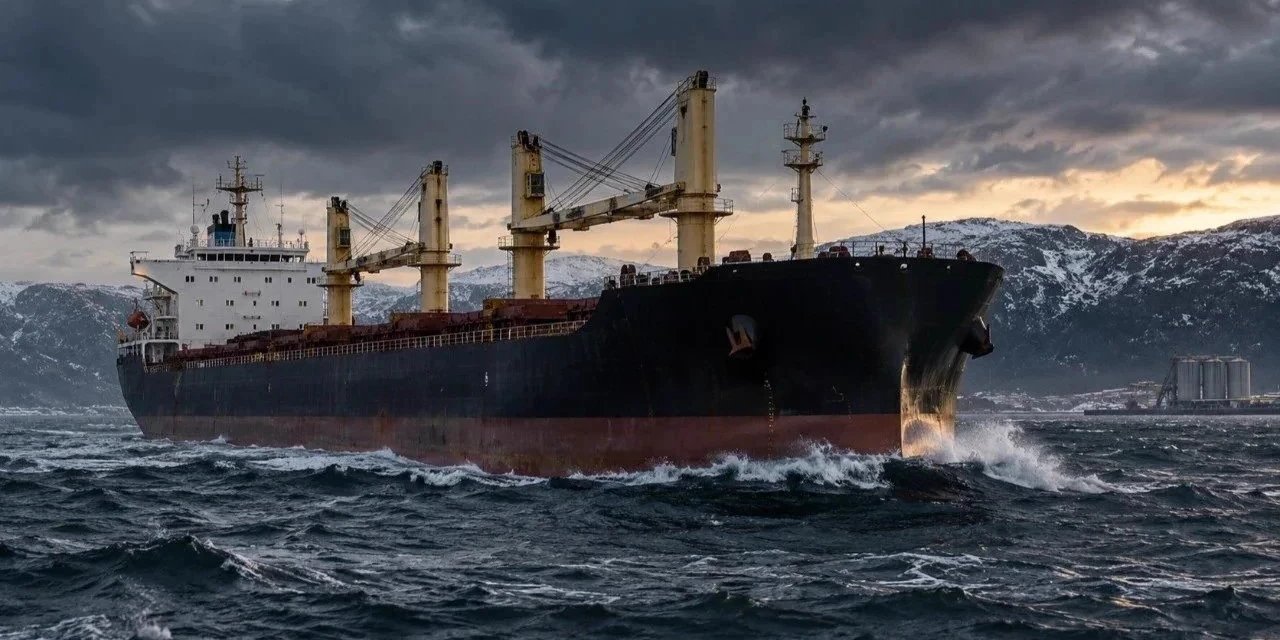 Karadeniz'de navlun ton başına 3 kat arttı