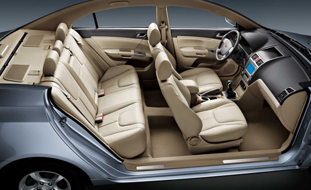 Geely en tasarruflu ve çevreci ilk 10 araç arasına girdi
