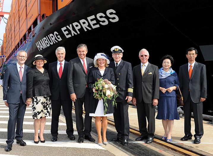 Hapaq Lloyd'un 13.200 konteyner taşıyabilen dev gemisi