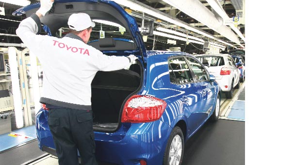 Toyota 9.98 milyon araç sattı