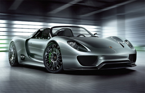 Porsche ve Martini yeniden bir arada!