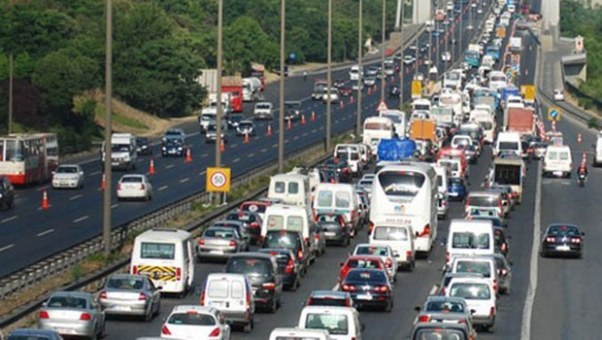 Köprü ve otoyollar ilk çeyrekte para bastı