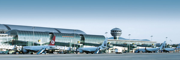 İzmir'e 20 milyon yolculuk terminal