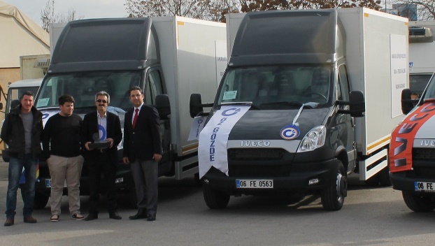 Özgözde teslimatlarda hız kesmiyor