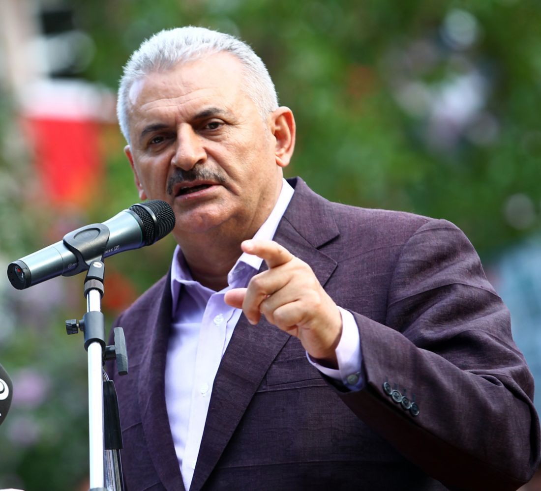 Tek kuruş borç almadan ‘ray’ döşüyoruz