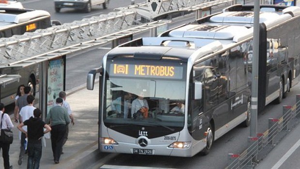 Metrobüsün bu durağı kullanılamayacak