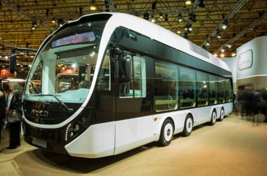 Parisli işe hibridli ve CNG’li Iveco Bus’larla gidecek
