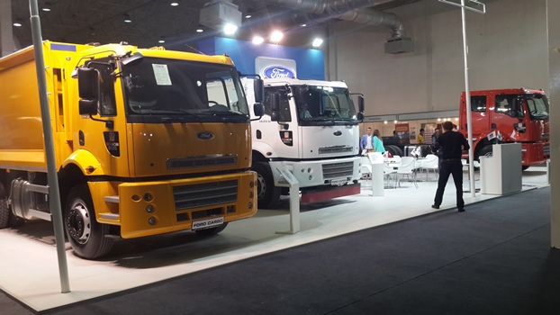 Ford Cargo’lar Kent Fuarı’nda ilgiyle incelendi
