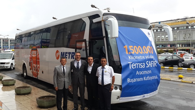 1.5 milyon km yol yapan Safir kaptanına Temsa’dan ödül