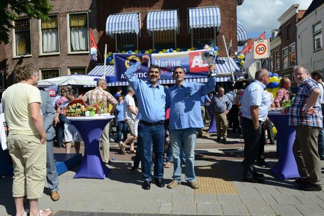 Denizi görmeden Hollanda'da 'Balıkçılık Kralı' oldular