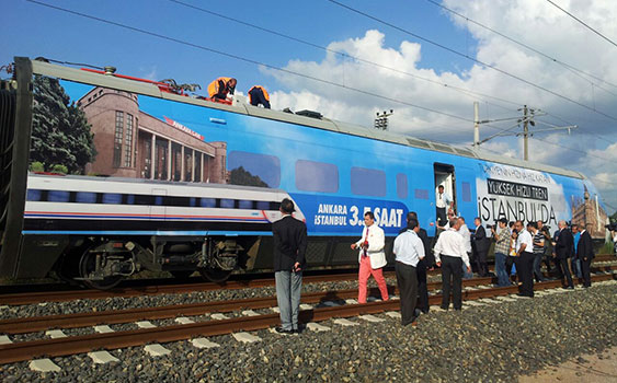 YHT ilk seferinde arıza yaptı