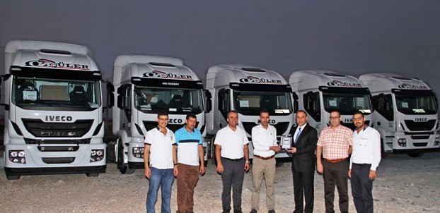 Iveco bayisi Üstün-İş’in teslimatları hız kesmiyor