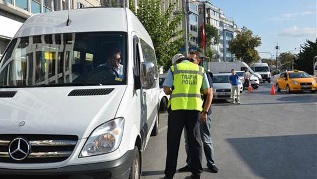 İstanbul'da okul servislerine denetim