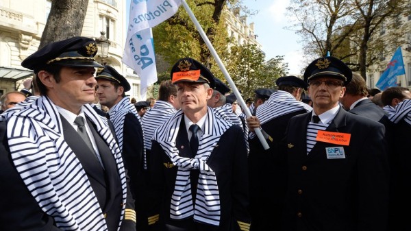 Pilotlar, iki haftada Air France’ı bitirdi